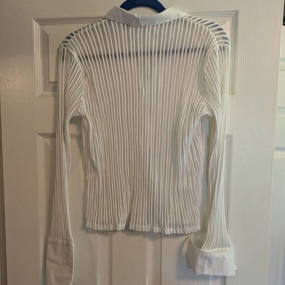 Vintage sheer white long sleeve blouse with collar and cuffs - Picture 2 of 3